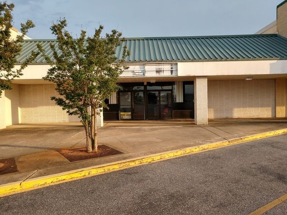 Cross Station: 2800 Old Dawson Rd, Albany, GA 31707